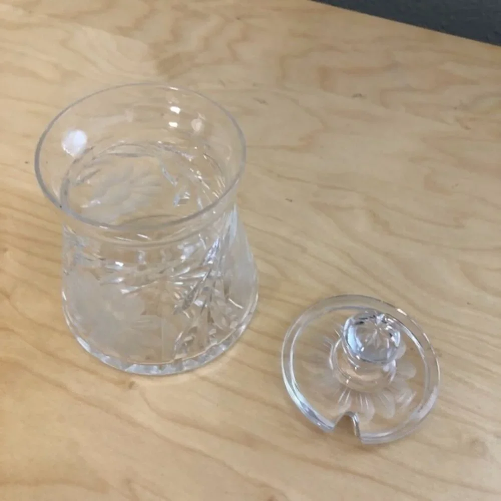 Vintage Cut Glass Floral Pattern Jam or Honey Dish with Final Topped Lid 3